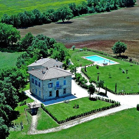 Borgo Il Villino Guest House Casole dʼElsa Екстериор снимка
